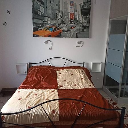 Appartement De 70M2 Tout Equipe Hargarten-aux-Mines Exterior photo